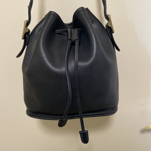 Vintage Coach 9952 Lula’s Legacy Drawstring Crossbody Bucket Bag Black Leather - Picture 1 of 12